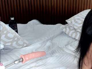 V A N E S S A nude in hot Live Sex Chat
