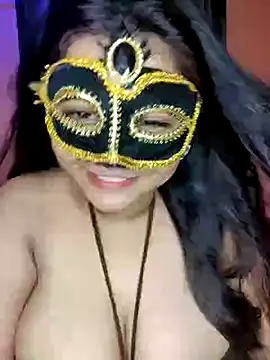 Venessa_123 naked stripping on cam for live sex video chat