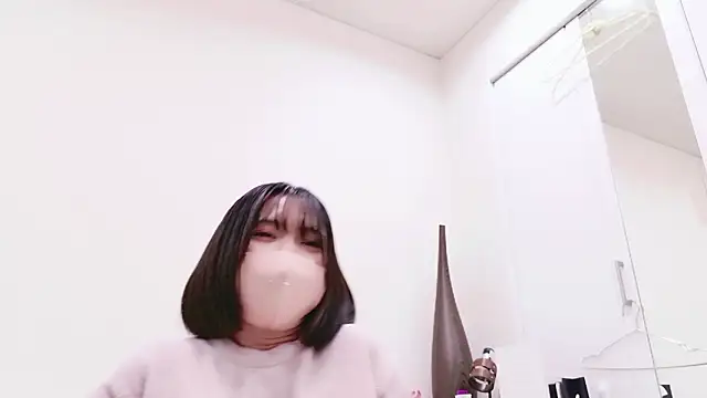 chanhiyo1111 naked stripping on cam for live sex video chat