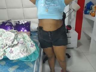 Indany-white nude in hot Live Sex Chat