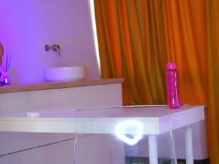 LovingBlondie nude in hot Live Sex Chat