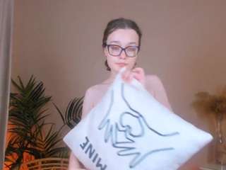 therunawaybride nude in hot Live Sex Chat