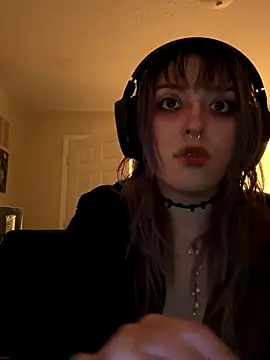 charliegoodss naked stripping on cam for live sex video chat