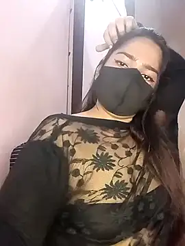 heaven_couple naked stripping on cam for live sex video chat
