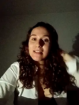 joanaguerreiroo naked stripping on cam for live sex video chat