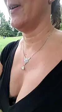 Live69sex naked stripping on cam for live sex video chat