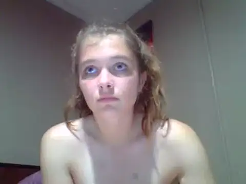mscupcake9 naked stripping on cam for live sex video chat