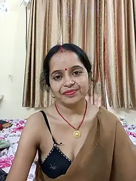 riyalove2 naked stripping on cam for live sex video chat