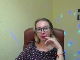 VasilisaSii nude in hot Live Sex Chat