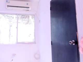 abigail-smithh nude in hot Live Sex Chat