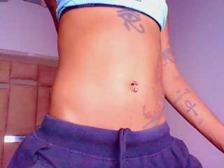 Beatrix333 nude in hot Live Sex Chat