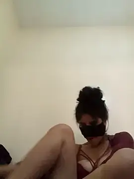 Cravedldle2 naked stripping on cam for live sex video chat