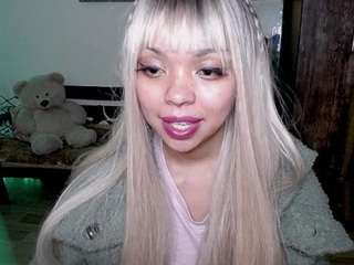emerald00 nude in hot Live Sex Chat