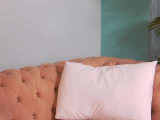 KendraRyan nude in hot Live Sex Chat