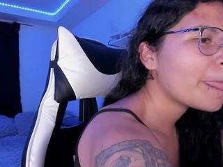 LADY-BROWNNNN nude in hot Live Sex Chat