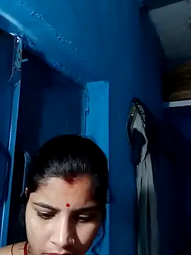 Nisha_Cute naked stripping on cam for live sex video chat