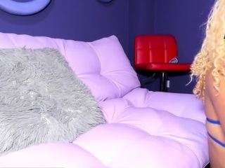 Queen-Of-Paradise nude in hot Live Sex Chat