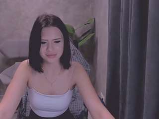 ElyaLevis nude in hot Live Sex Chat