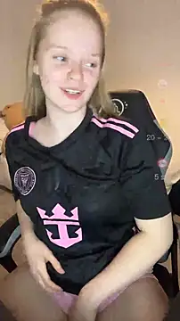 lexirxse naked stripping on cam for live sex video chat