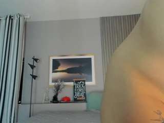 UrNewFantasy nude in hot Live Sex Chat