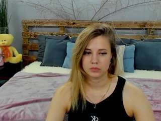 AshlyGreysy nude in hot Live Sex Chat