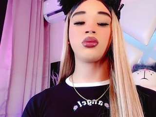 Camila Vasquezz nude in hot Live Sex Chat