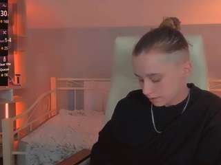 DollyQueen nude in hot Live Sex Chat