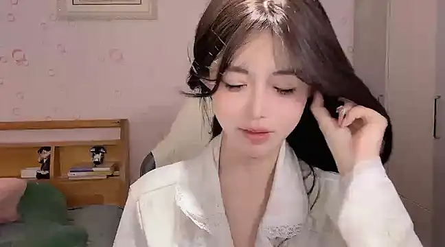Duduludululu naked stripping on cam for live sex video chat