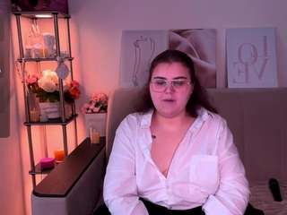 janiecurvyy1 nude in hot Live Sex Chat