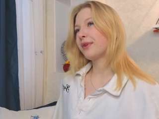 moonkittens nude in hot Live Sex Chat