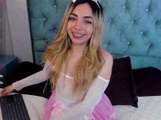 scarlettrousses nude in hot Live Sex Chat