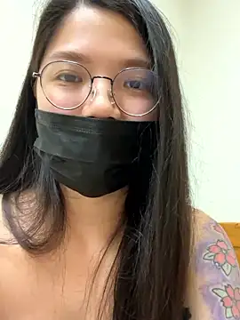 tw-swag naked stripping on cam for live sex video chat