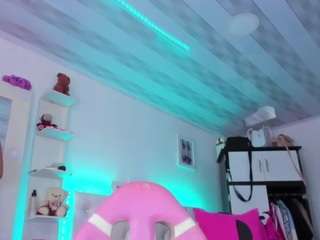 britany-hot nude in hot Live Sex Chat