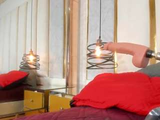 ?, IvannaBellini01? nude in hot Live Sex Chat