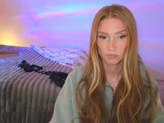 Femdom Kelli nude in hot Live Sex Chat