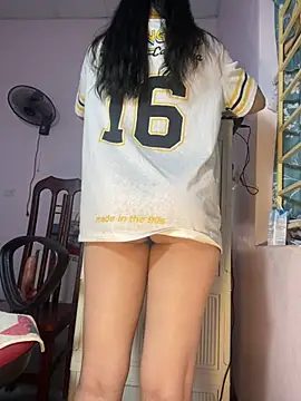 Hoa_Bimup naked stripping on cam for live sex video chat