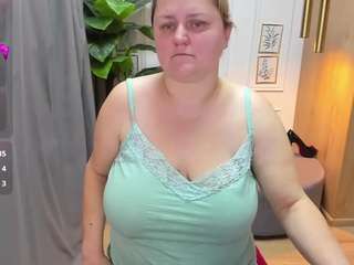 ScarlettSoft nude in hot Live Sex Chat