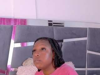Adry-Morris nude in hot Live Sex Chat
