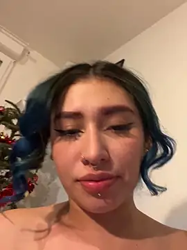 Bulmasexy naked stripping on cam for live sex video chat