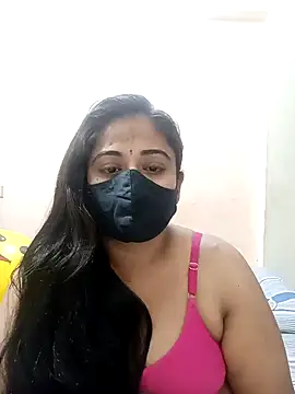 DIZZLING_DIVA naked stripping on cam for live sex video chat
