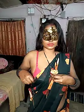 Hotty-rimi naked stripping on cam for live sex video chat