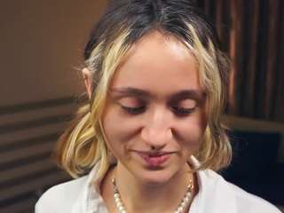 JulianaBaile nude in hot Live Sex Chat