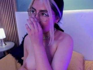 mila-mendoza nude in hot Live Sex Chat