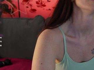 NadjaNeah nude in hot Live Sex Chat