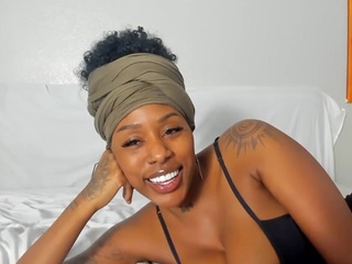 Shelia Diamond nude in hot Live Sex Chat