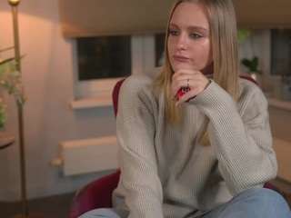 AfraHatchell nude in hot Live Sex Chat