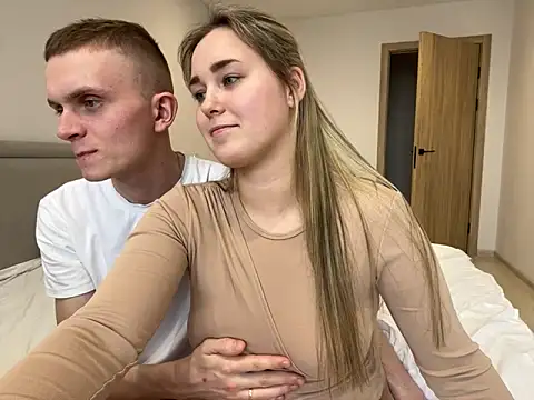 alisanikita naked stripping on cam for live sex video chat