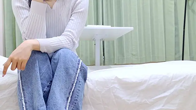 kossori_kuribo naked stripping on cam for live sex video chat