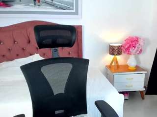 LaurenRoss nude in hot Live Sex Chat