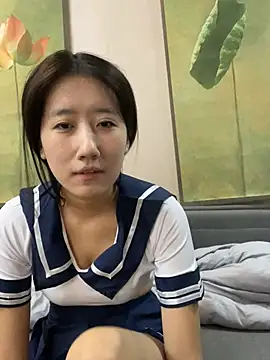 Nuyoah2266 naked stripping on cam for live sex video chat